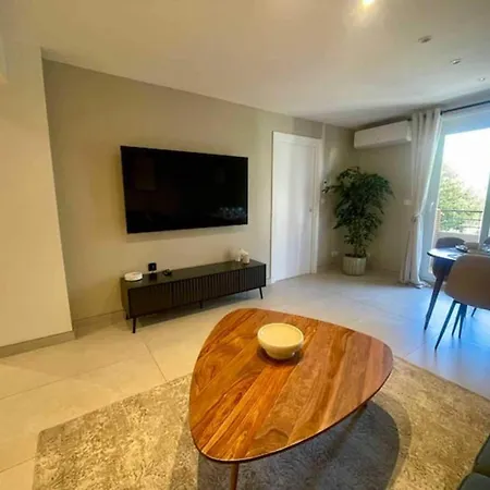 Spacious Group In Apartman