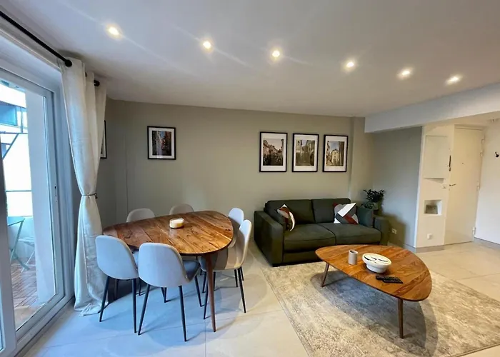 Apartman Spacious Group In