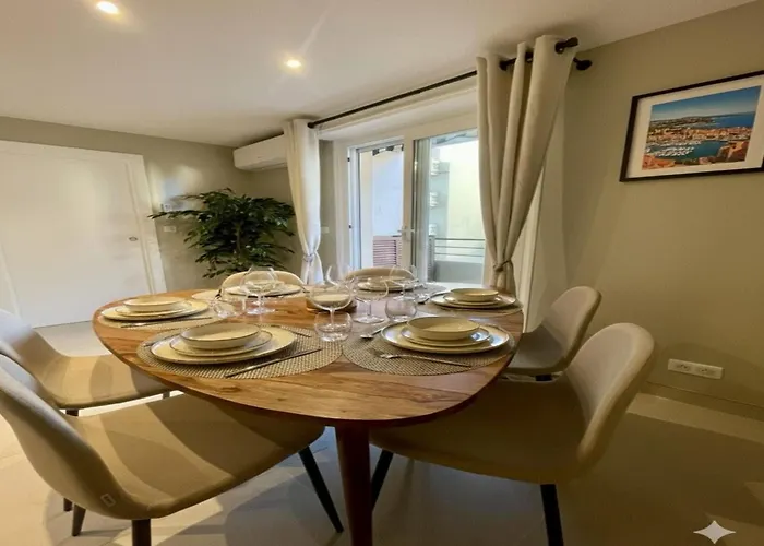 Apartman Spacious Group In