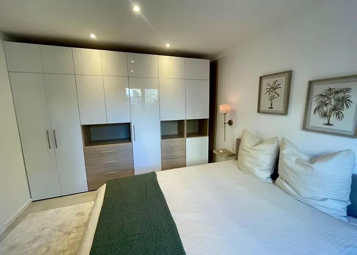 Spacious Group In Apartman