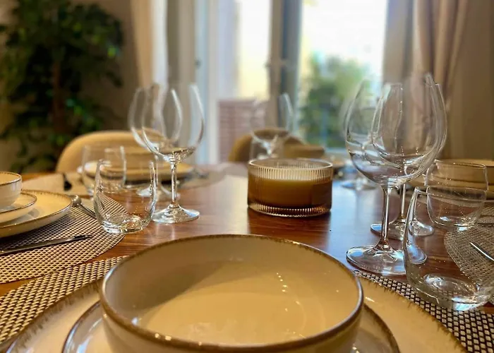 Spacious Group In Apartman Antibes